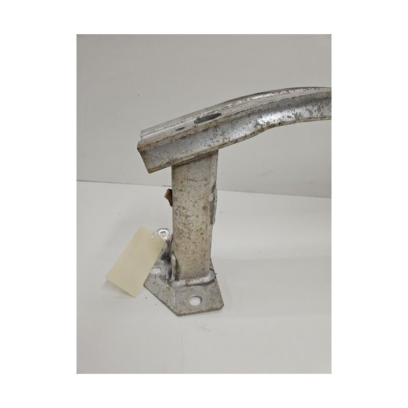 Renfort Pare Choc Avant (traverse) Renault Clio 4 Phase 1 Break (1)